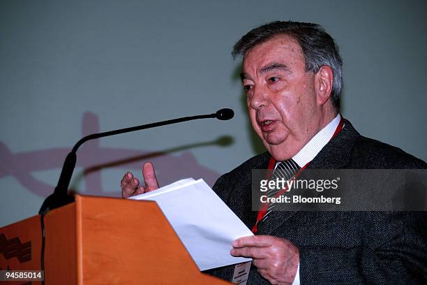 Yevgeny Primakov, president of the Chamber of Commerce and Industry of the Russian Federation speaks at the International Oil Forum in Moscow,...