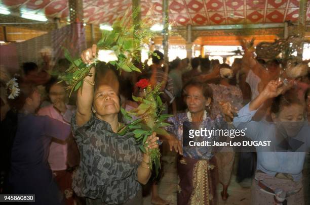 The Nat Taungbyon Festival takes place in Myanmar but once every three years. It gathers crowds of hundreds of men and women of all ages who have...