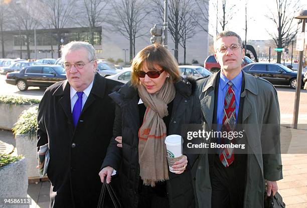Robert R. Bennett Robert Bennett Attorney Photos and Premium High Res Pictures - Getty Images