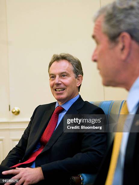 270 George W Bush And Tony Blair Meet In Washington Stock Photos, High