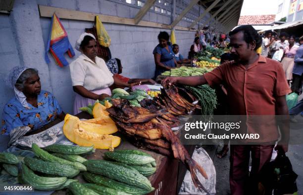 MARCHE, PARAMARIBO, SURINAM.