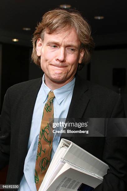 4,381 David Thomson Stock Photos, High-Res Pictures, and Images - Getty