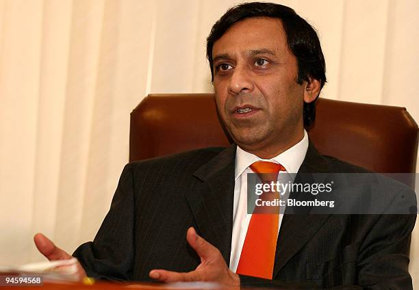 Atif R P 13 Atif R Bokhari Stock Photos, High-Res Pictures, and Images - Getty ...