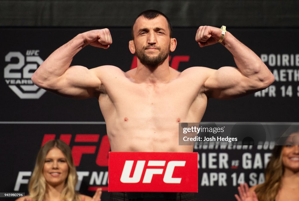 UFC Fight Night Weigh-in