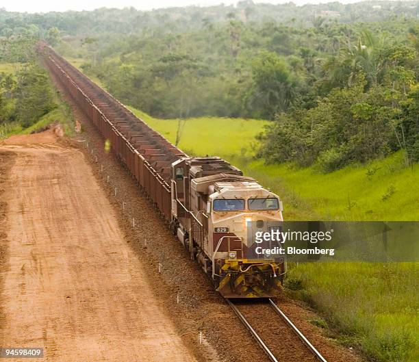 Carajas railway train, with 208 freight cars, transports ore in Sao Luis, Maranhao, Brazil on June 23, 2006. The railway connects the interior of...