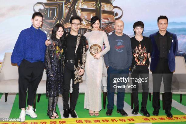 Singers Huo Zun, Angela Chang, Wang Feng, Jessie J, Tengger, Hua Chenyu and Li Quan receive interview after the finals of music talent show 'Singer'...