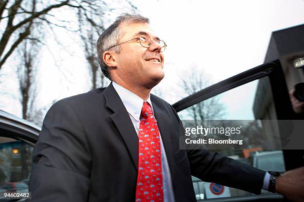 Former Swissair Board Member Georges Schorderet arrives at the Swissair court case in Buelach, Switzerland, Monday, January 22, 2007. Swiss...