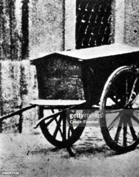 Second World War Italy 1944-Rome Via Rasella. The cart containing the bomb. Breach of the partisans of the GAP group in Rome, via Rosella. In...