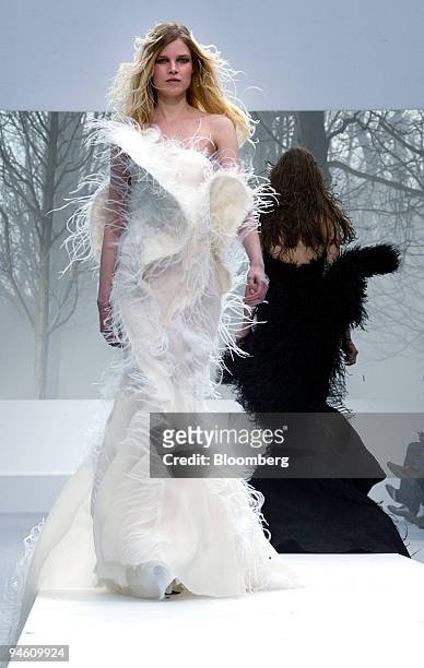 Model wears an outfit by Belgian fashion designer Olivier Theyskens during the presentation of his Fall/Winter 2007-2008 ready-to-wear collection for...