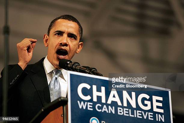 Barack Obama, U.S. Senator from Illinois and 2008 Democratic presidential candidate, speaks to supporters at a primary night rally in Nashua, New...