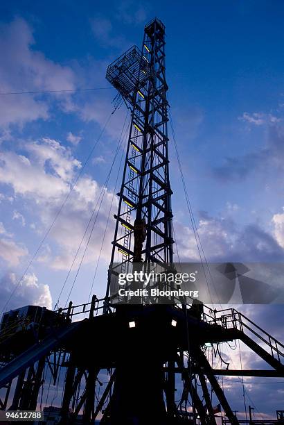 Draco Constellation Photos and Premium High Res Pictures - Getty Images