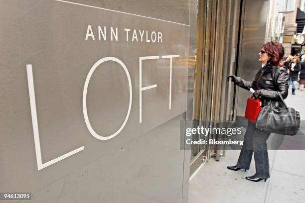 Shopper enters a Ann Taylor LOFT clothing store located on Madison Avenue in New York City on Wednesday, October 25, 2006. Stores on New York's Fifth...