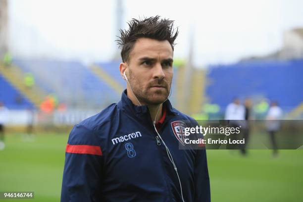 Luca Cigarini of Cagliari looks on during the serie A match betweenCagliari Calcio v Udinese Calcio at Stadio Sant'Elia on April 14, 2018 in...