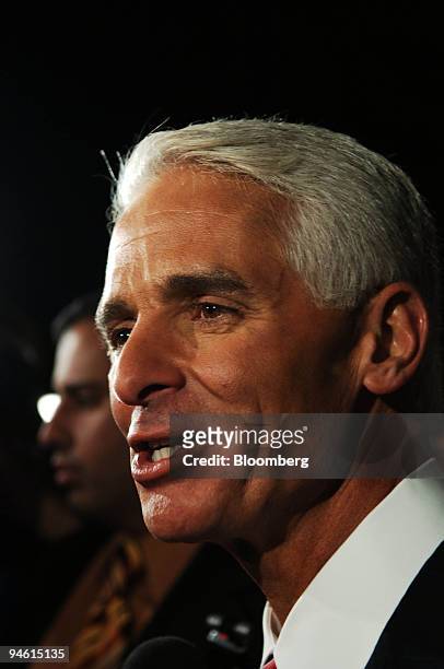 Republican Florida Attorney General Charlie Crist talks with reporters after the governor's debate with Democratic candidate Republican Jim Davis,...