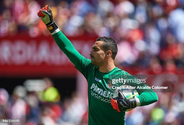 Sergio Asenjo of Villarreal CF celebrates after saving a penalti during the La Liga match between Sevilla and Villarreal at on April 14, 2018 in...