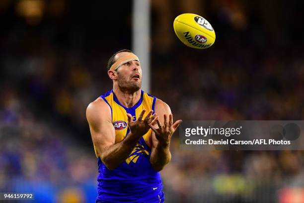 Shannon Hurn of the Eagles takes a mark during the 2018 AFL Round 04 match between the West Coast Eagles and the Gold Coast Suns at Optus Stadium on...