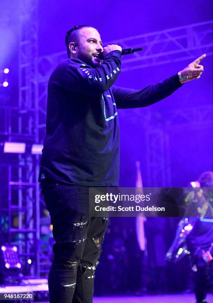 Bigbelly Rapper 355 Belly Rapper Stock Photos, High-Res Pictures, and Images - Getty Images