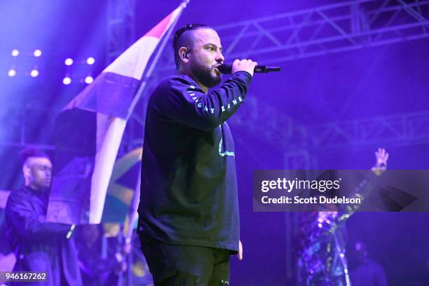 Bigbelly Rapper 479 Belly Rapper Stock Photos, High-Res Pictures, and Images - Getty Images
