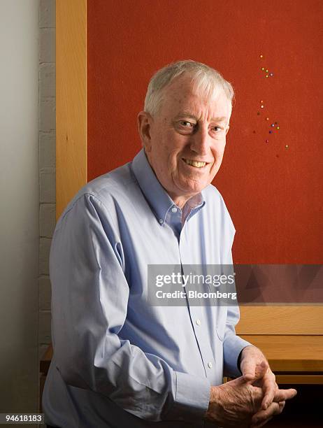 Peter Doherty Science Microbiology Department Photos and Premium High Res Pictures - Getty Images