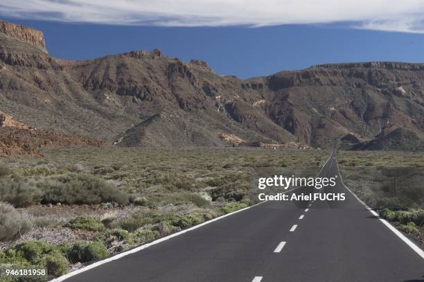 Las Canadas road, El Teide national park.