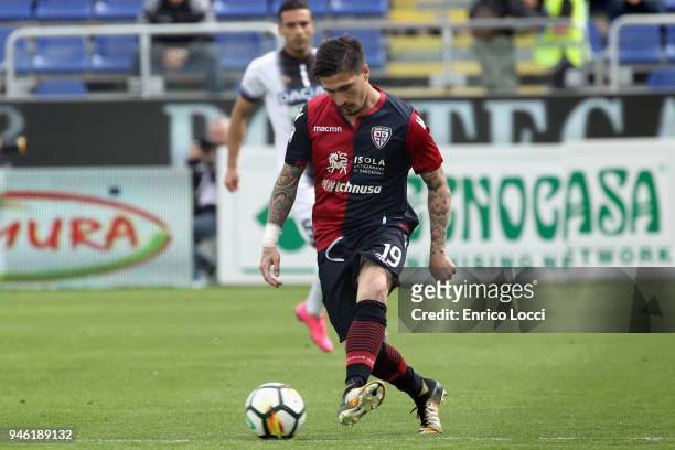 Fabio Pisacane of Cagliari in action during the serie A match betweenCagliari Calcio v Udinese Calcio at Stadio Sant'Elia on April 14, 2018 in...
