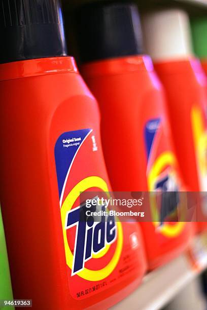 Tide laundry detergent is displayed in a grocery store in New York, on Tuesday, May 1, 2007. Procter & Gamble Co., the largest U.S. Consumer-goods...