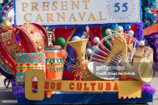 carnival 2009 in the caribbean (aruba) - aruba stock pictures, royalty-free photos & images