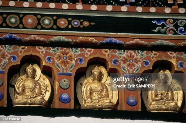 BOUDDHA, DZONG DE PARO, BHOUTAN.