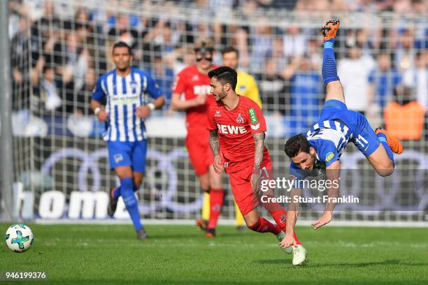 Mathew Leckie of Berlin fights for the ball with Leonardo Bittencourt of Koeln during the Bundesliga match between Hertha BSC and 1. FC Koeln at...