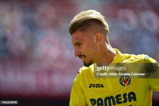 Samuel Castillejo of Villarreal CF looks on during the La Liga match between Sevilla and Villarreal at Estadio Ramon Sanchez Pizjuan on April 14,...