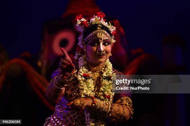 Temple Dancer The Devadasi The Photos and Premium High Res Pictures - Getty Images