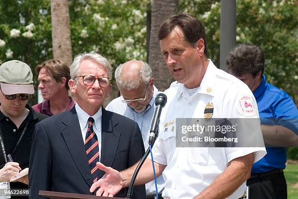Joe Moffa Riley 65 Mayor Joe Riley Stock Photos, High-Res Pictures, and Images - Getty ...