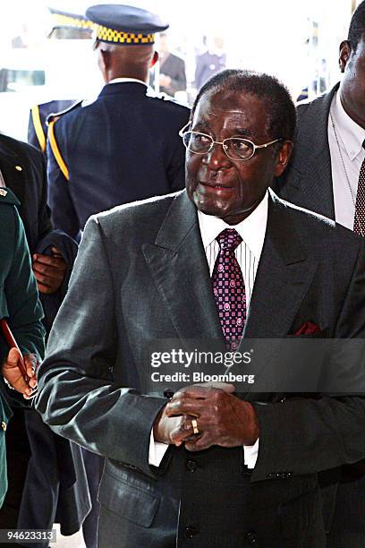 President Robert Mugabe of Zimbabwe arrives for the opening of the 26th SADC in Maseru, Lesotho, on Thursday, August 17, 2006. The 14-nation SADC...