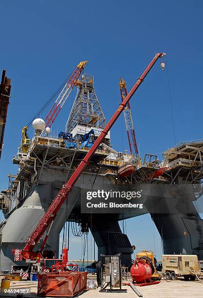 Kiewit Rigging Container Kiewit Photos and Premium High Res Pictures - Getty Images