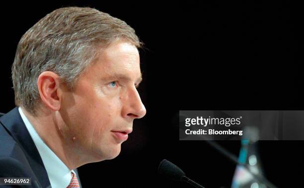 Siemens Chief Executive Klaus Kleinfeld speaks at the company's press conference in Munich, Germany, Thursday, April 26, 2007. Siemens AG, facing a...