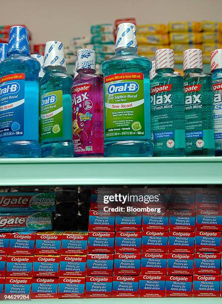 Colgate Toothpaste Racking Colgate Toothpaste Photos and Premium High Res Pictures - Getty Images