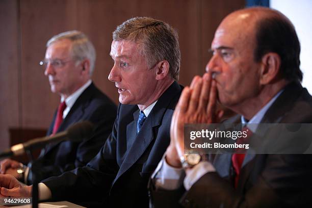 Fred Goodwin Rbs 85 Sir Fred Goodwin Photos & High Res Pictures - Getty Images