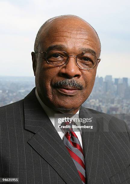 August Roderick 169 Office Space Empire State Building Stock Photos, High-Res Pictures ...
