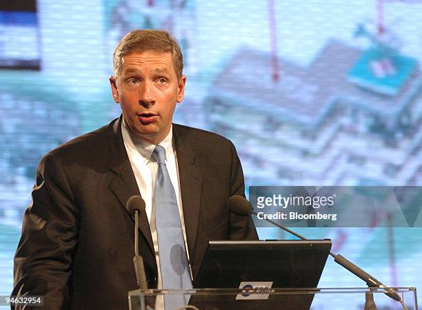 Siemens AG President and Chief Executive Officer Klaus Kleinfeld speaks during the Seoul Digital Forum 2006 World ICT Summit in Seoul, South Korea,...