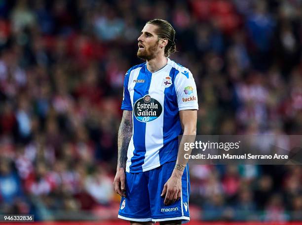 Raul Albentosa of RC Deportivo La Coruna reacts during the La Liga match between Athletic Club Bilbao and RC Deportivo La Coruna at San Mames Stadium...