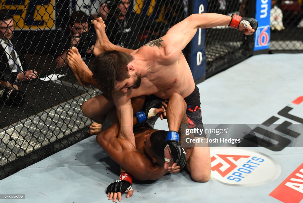 UFC Fight Night: Condit v Oliveira