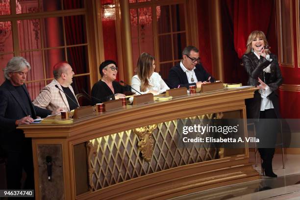 Jury's members Ivan Zazzaroni, Fabio Canino, Carolyn Smith, Selvaggia Lucarelli, Guillermo Mariotto and presenter Milly Carlucci attend the Italian...