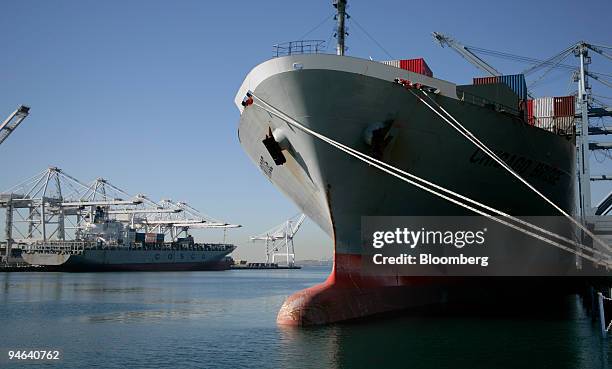 Chicago Container Terminals Shippin Photos and Premium High Res Pictures - Getty Images