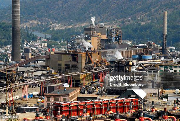 Zinc 40 Photos And Premium High Res Pictures Getty Images zinc-40-photos-and-premium-high-res-pictures-getty-images