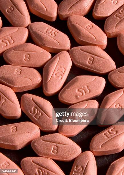 GlaxoSmithKline's Avandia 8 milligram diabetes tablets are arranged for a photograph at Skenderian Apothecary in Cambridge, Massachusetts Tuesday,...