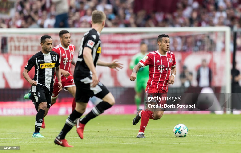 FC Bayern Muenchen v Borussia Moenchengladbach - Bundesliga