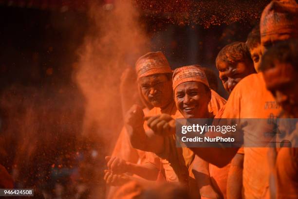 Vermilion Powder Vermillion Powder Photos and Premium High Res Pictures - Getty Images