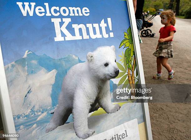 Signage is seen near Knut the baby polar bear's pen at the Berlin Zoo in Berlin, Germany, Tuesday, April 17, 2007.