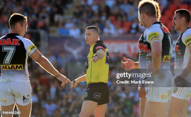 Referee Chris Sutton during the round six NRL match between the Penrith Panthers and the Gold Coast Titans on April 15, 2018 in Penrith, Australia.