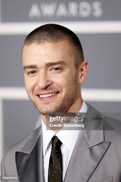 Singer Justin Timberlake arrives at the 49th Grammy Awards at the Staples Center in Los Angeles, California, on Sunday, Feb. 11, 2007.